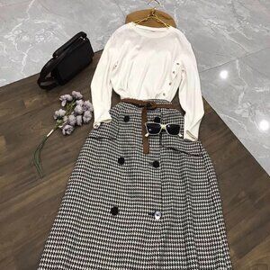 Houndstooth Button Front Midi Skirt